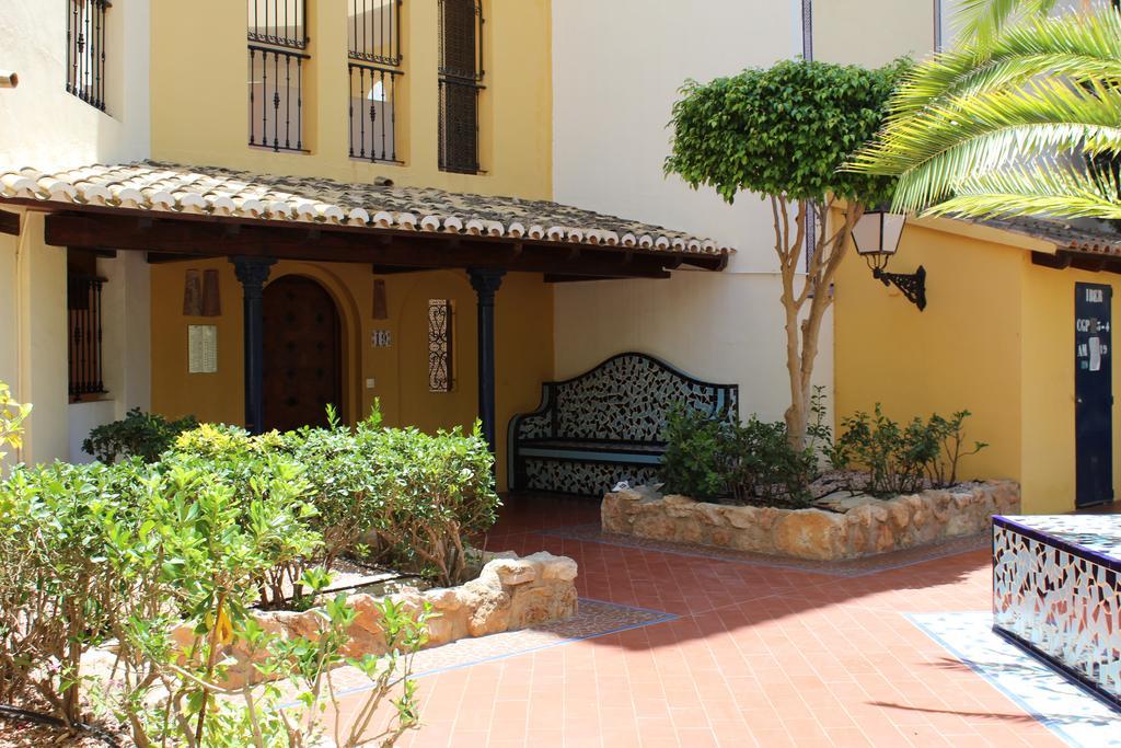 Апартаменти Aldea Del Mar Торрев'єха Екстер'єр фото