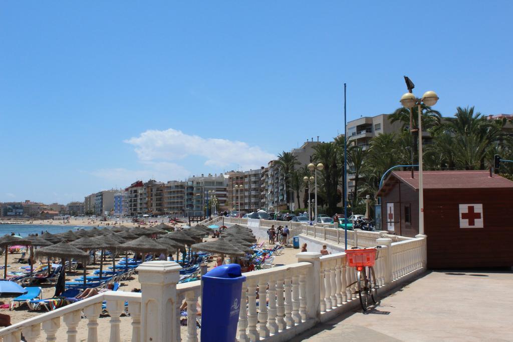 Апартаменти Aldea Del Mar Торрев'єха Екстер'єр фото
